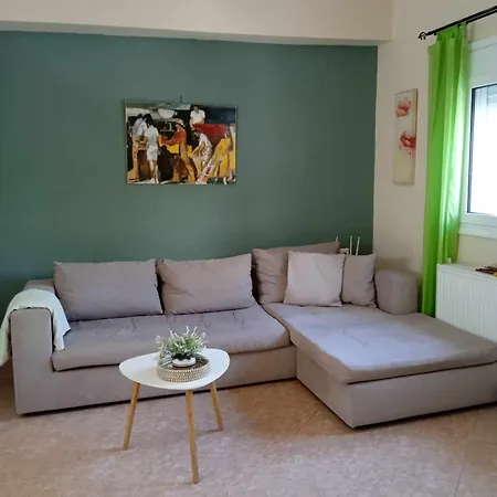 φιλόξενο σπίτι στο λουτράκι! * Loutraki (Corinthia)